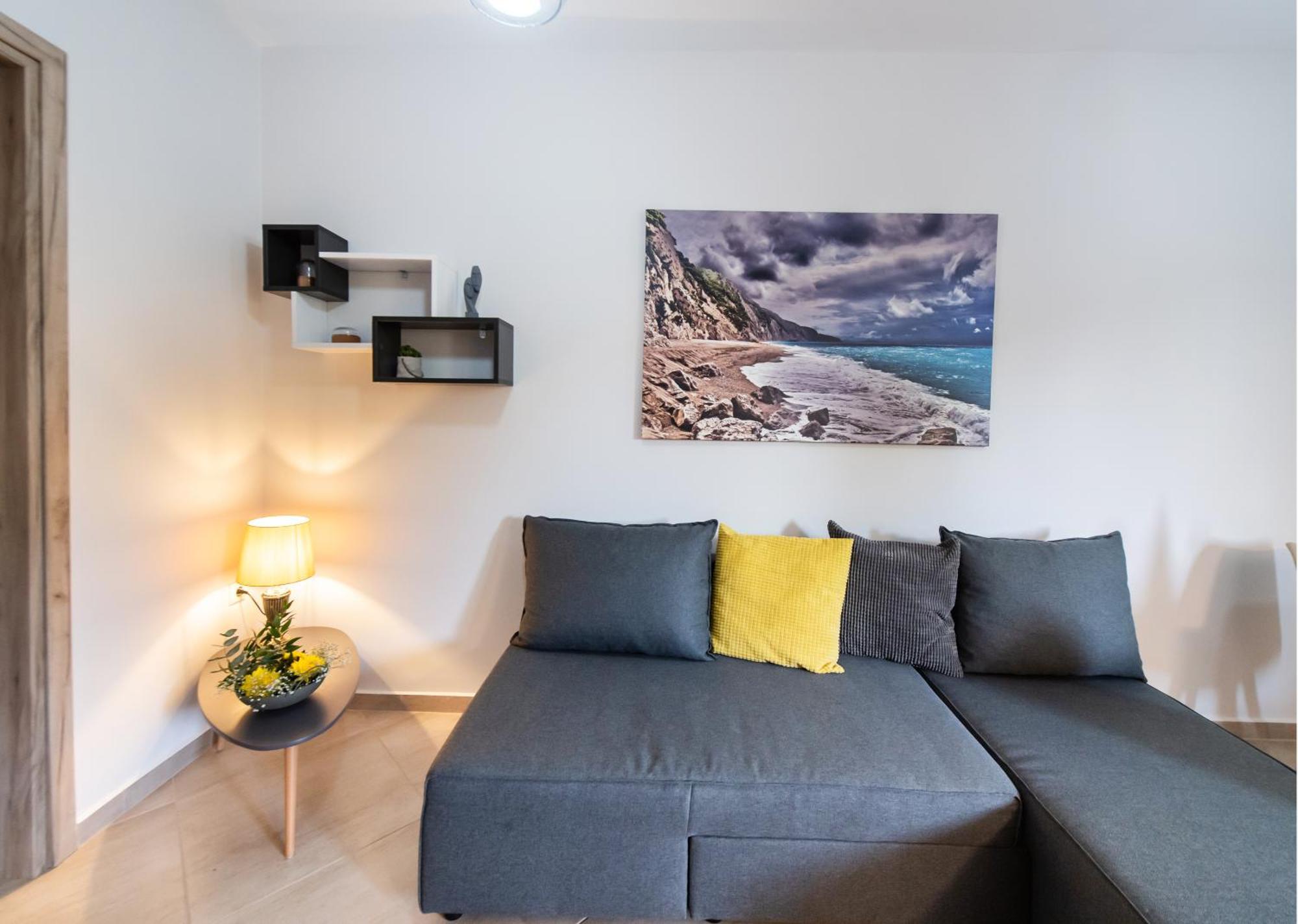 Ruellia Luxury Apartments Kalligoni المظهر الخارجي الصورة