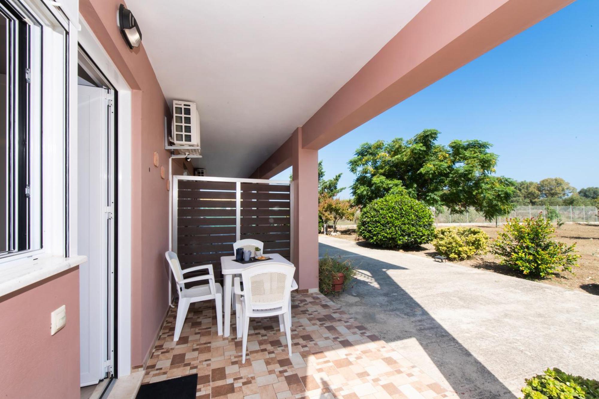 Ruellia Luxury Apartments Kalligoni المظهر الخارجي الصورة